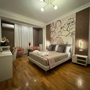 querini-suite-roma.it-romehotels.com/