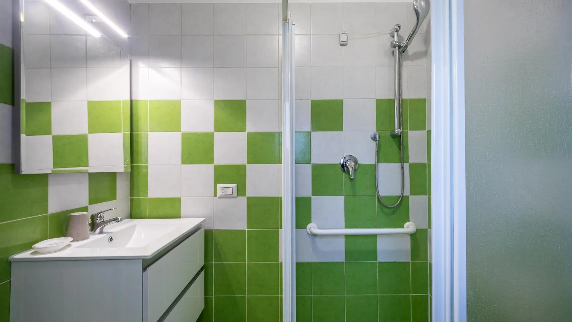 Italstay - Nuova Residenza Romeo - Affittacamere Verona Italia