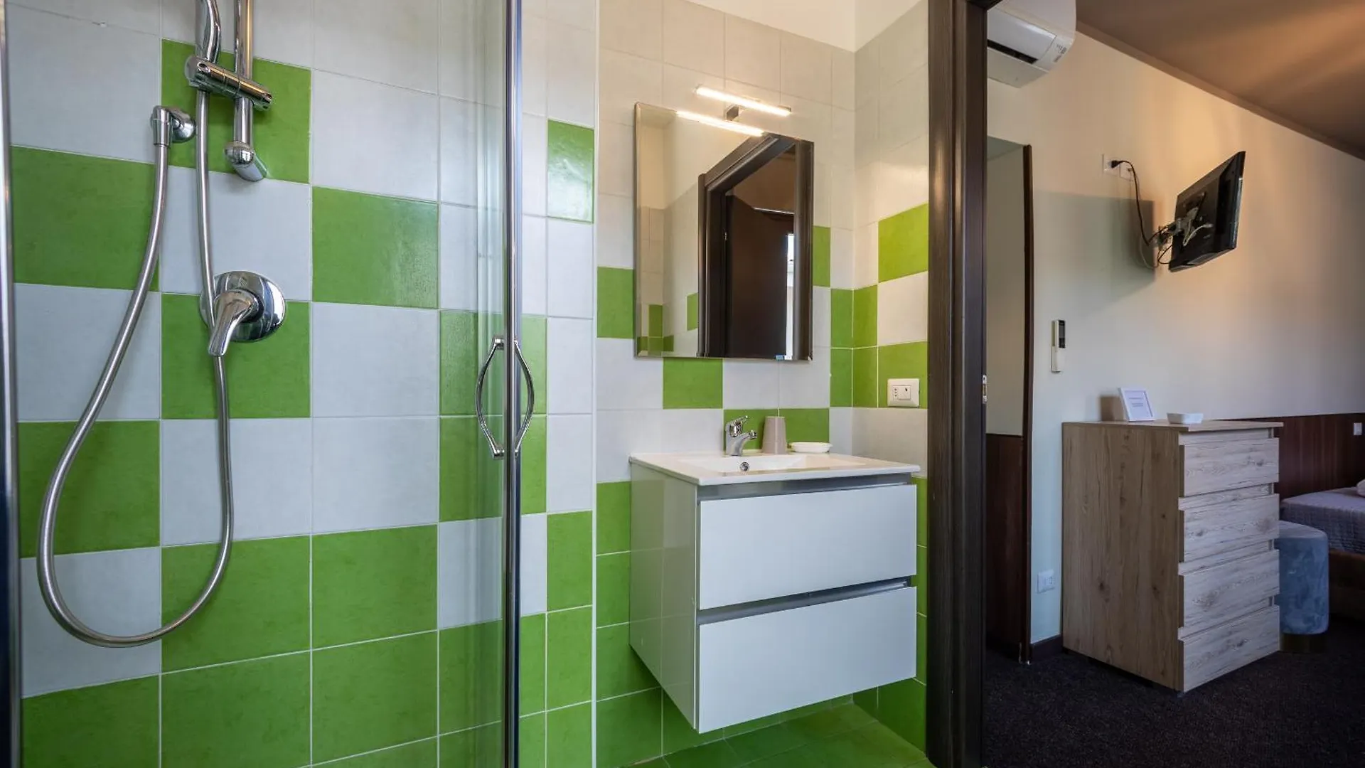 Italstay - Nuova Residenza Romeo - Affittacamere Verona 0*,  Italy